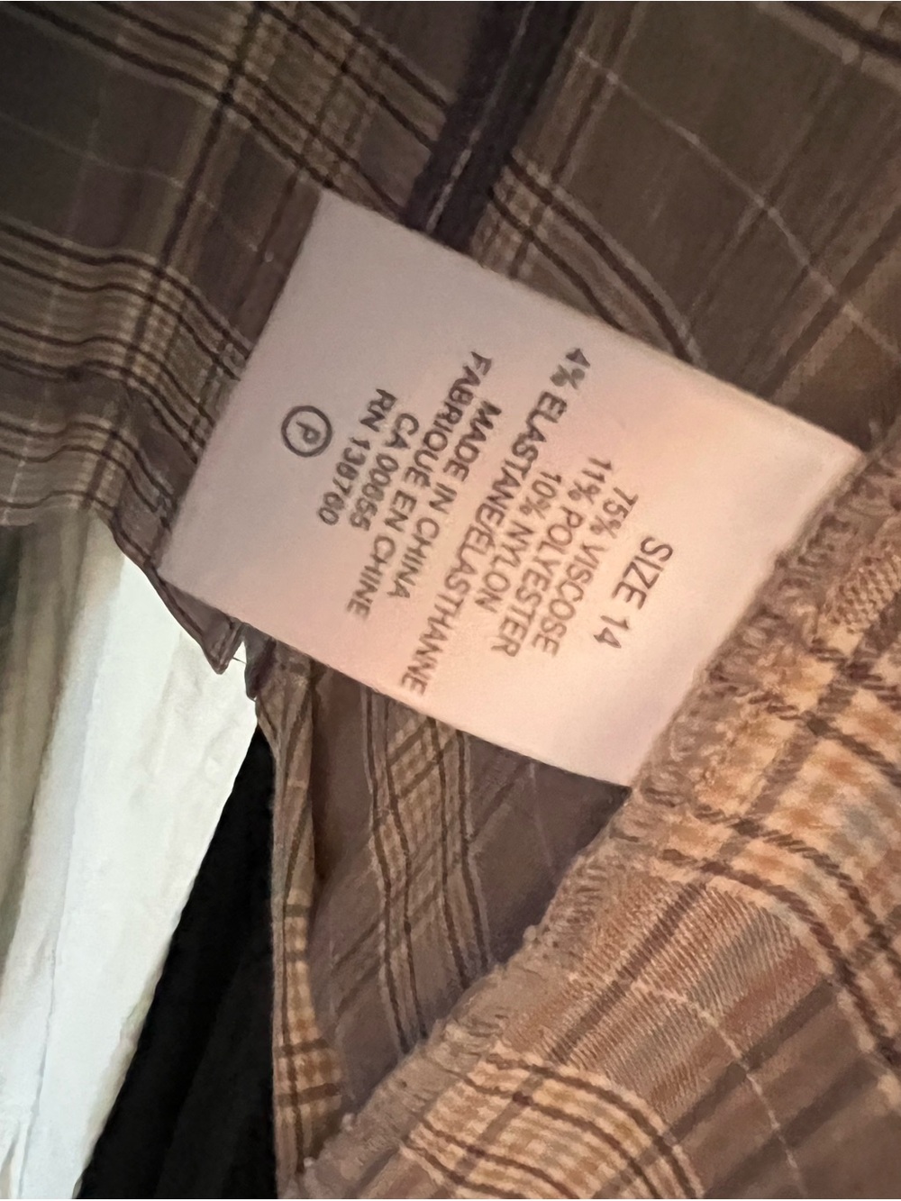 Blazer - Picture 2 of 2
